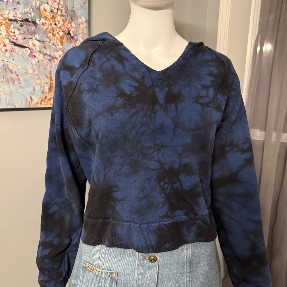 BB Dakota Steve Madden M TieDye Blue‎ & Black Cropped Hoodie Streetcore Y2K Hip